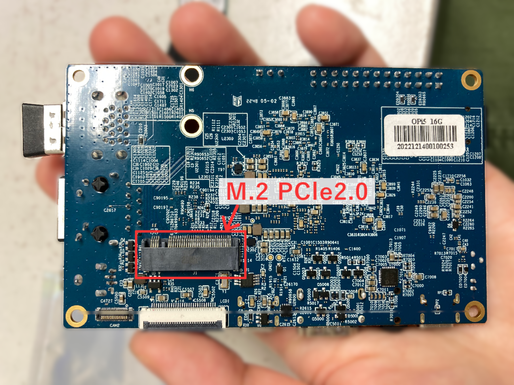 Orange Pi 5 PlusにM.2 SSD取り付けた